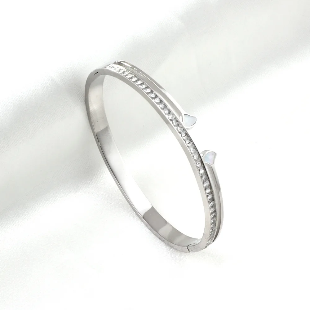 Connection Bracelet - Stories in Steel