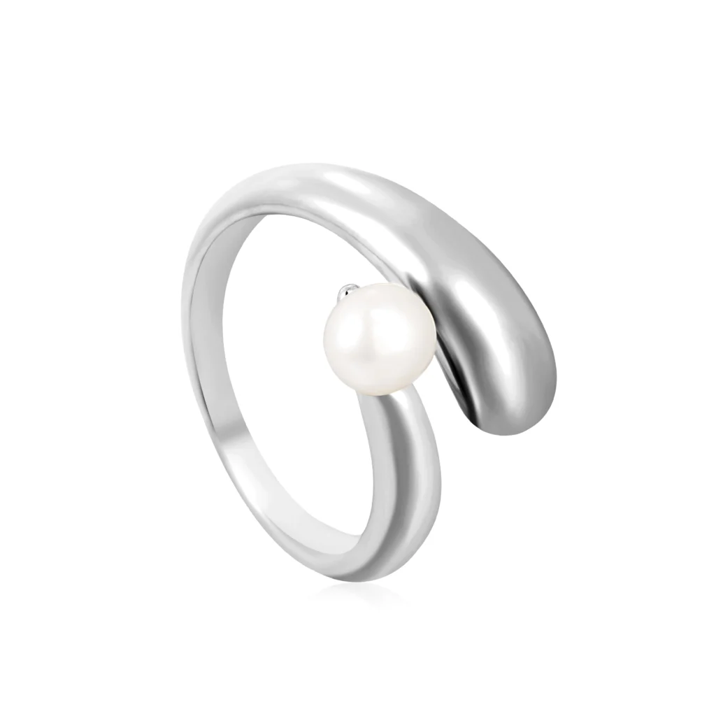 Embrace – Pearl Ring - Stories in Steel