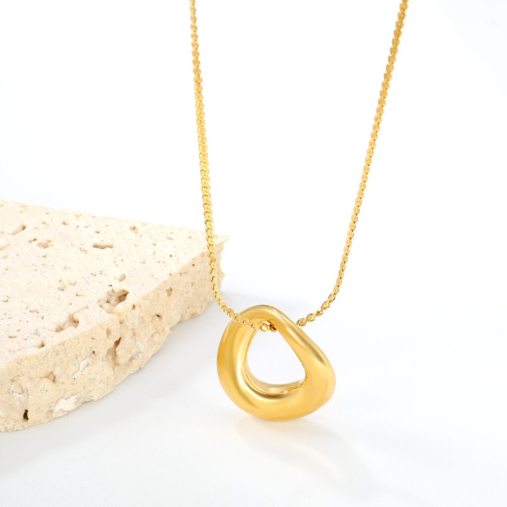 Flow Necklace stainless steel gold plated - Stories in Steel